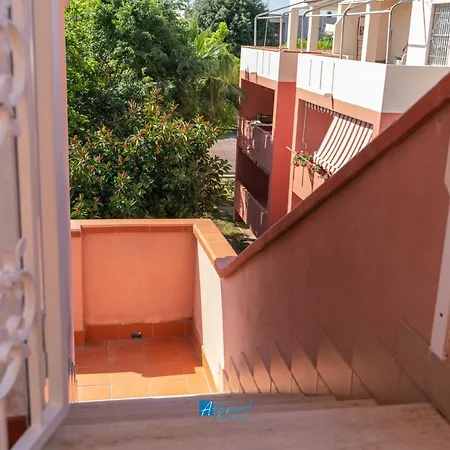 Granelli Di Sabbia *